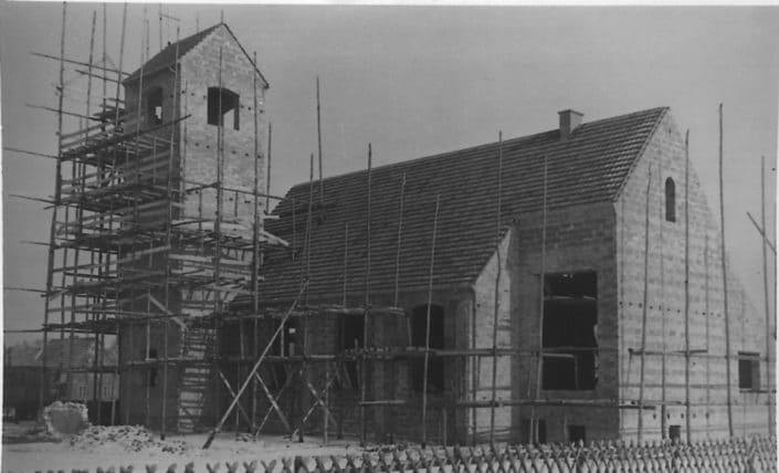 Katholische Kirche während der Bauphase
