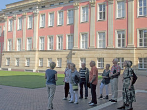 Informative Führung durch eine Mitarbeiterin des Besucherdienstes (Foto: privat)
