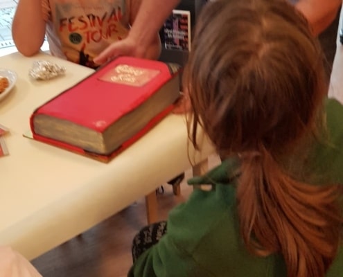 Geburtstagstorte bei den HistoryKids