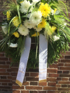 Kranzniederlegung am Mahnmal am 18. April 2020, Kranz der Gemeinde Leegebruch (Foto: Giso Siebert)